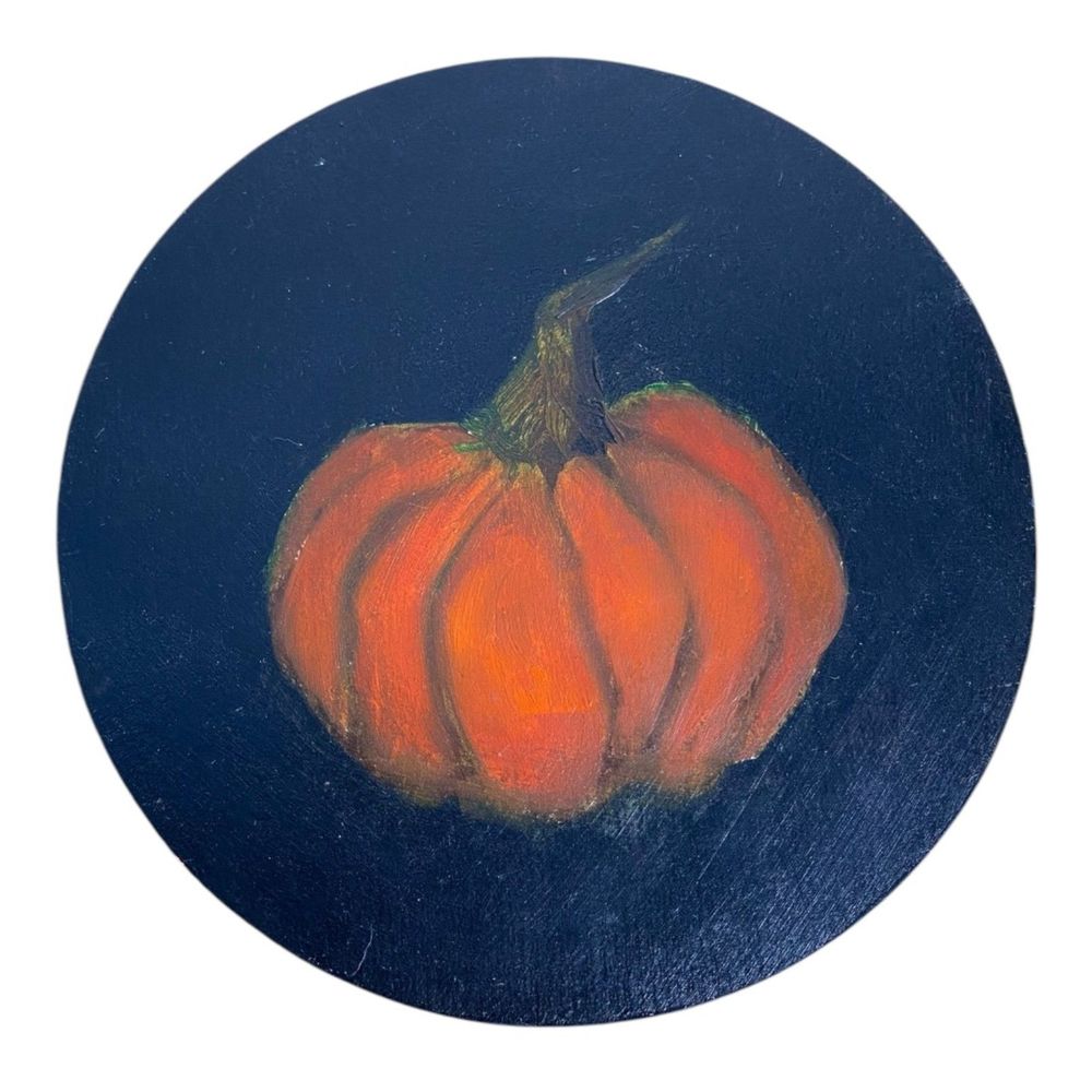 Hand-Painted Pumpkin Figurine – Unsigned Artisan Fall Decor (E14Q)